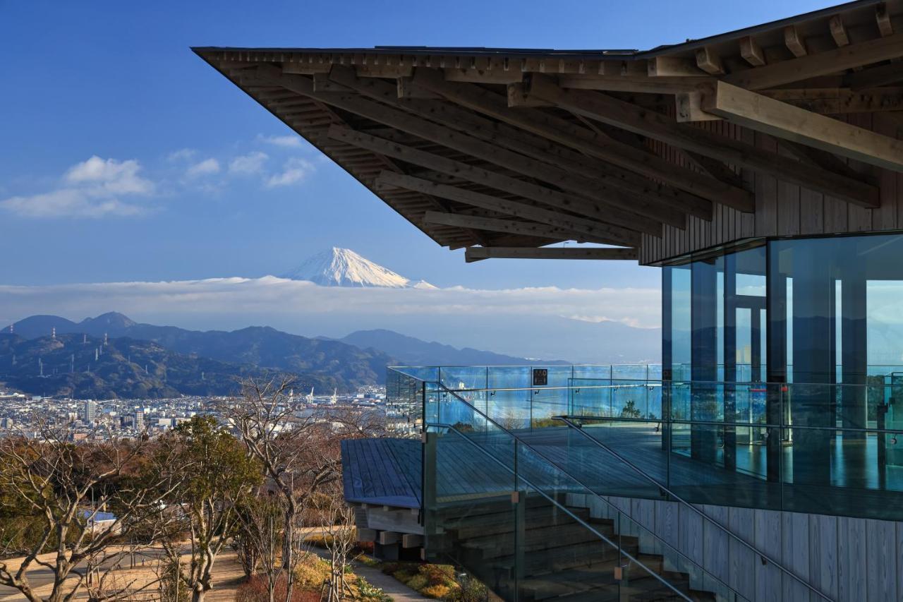 Hotel Associa Shizuoka Exterior foto View of Mount Fuji from the museum